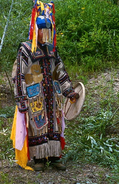 Chuonnasuan (1927-2000), last shaman of the Oroqen.