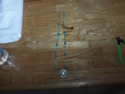 The clasp is added and now the necklace is ready to wear.