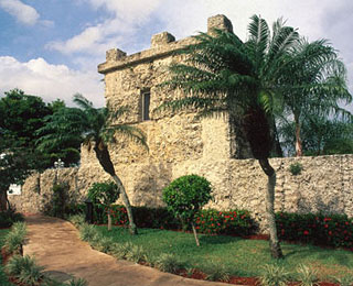 The Coral Castle in Florida (DK/Alamy)