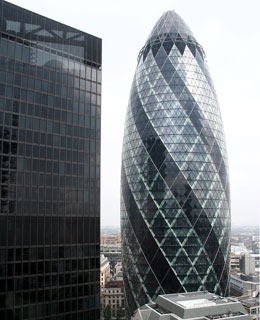 Gherkin(The Cucumber)St Mary's Bldg. (Dave Smith from Northolt)