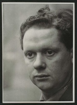 Dylan Thomas: Do Not Go Gentle Into That Good Night