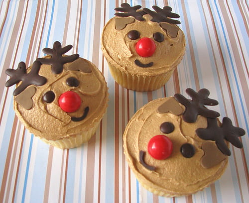 These were made with a combo of Fondant and Chocolate for Antlers Photo: daintyindulgence