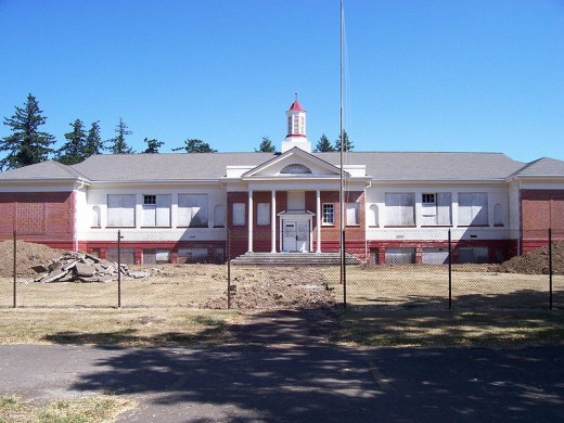 Childrens Farm Home School near Corvallis, Oregon. Author: 46percent. Source:  Wikimedia Commons under Creative Commons Attribution/ Share-Alike License.