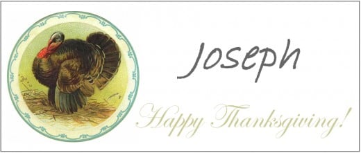 Here's a sample Thanksgiving place card with a guest's name written in