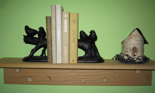 Inspirationation for writing along with nature inspired accents.