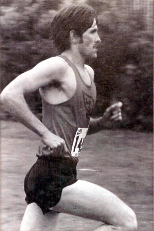 Finishing a 10K race at the age of 30 in 1981.