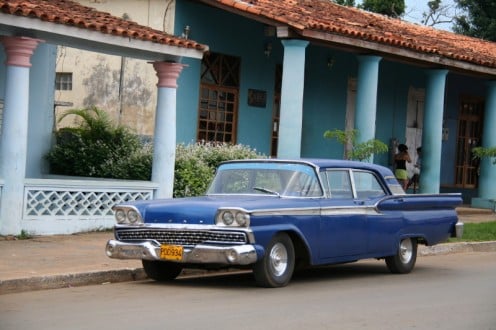 Blue car in Vinales