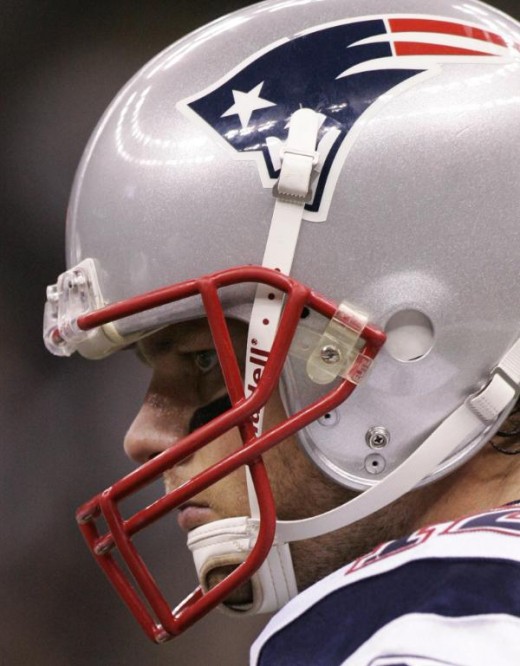 Tom Brady looks down field during the third quarter of an NFL football game against the New Orleans Saints, Monday, Nov. 30, 2009, in New Orleans. (AP Photo/Patrick Semansky)