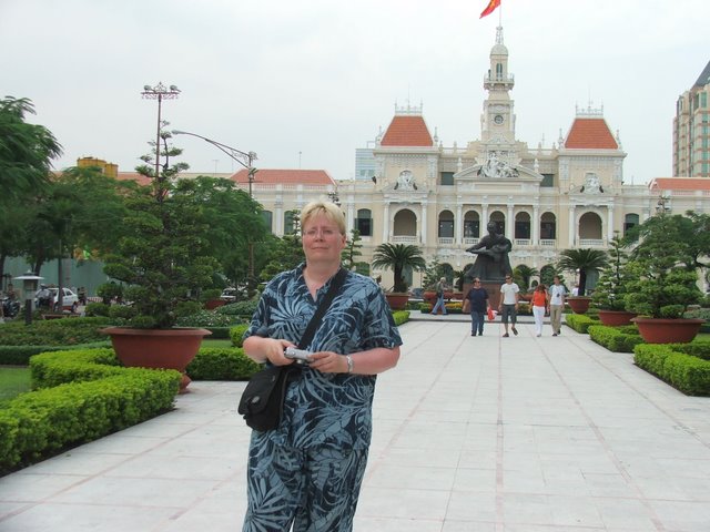 The black bag will hold my wallet and a SLR sized camera. Photo: by me, Saigon, Vietnam