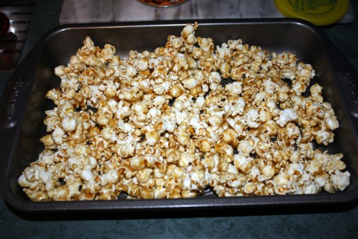 The finished Caramel Corn! 