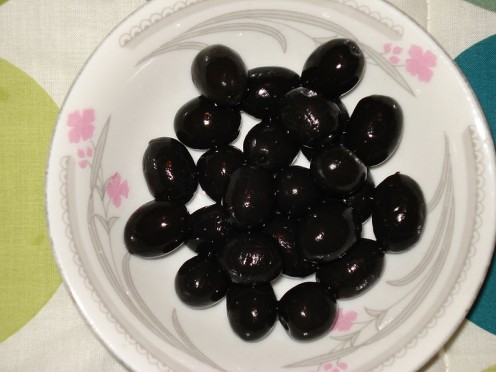 Black, or ripe, olives.