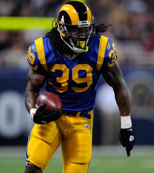 Steven Jackson had 82 yards on 20 carries, becoming the Rams career leader in rushing attempts