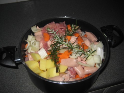 Everything into the pot.