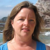 CarolW44 profile image