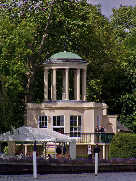 Temple Mount, Henley, where the race starts