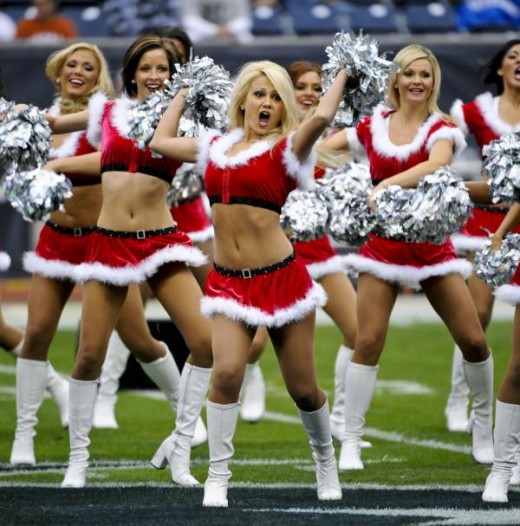 Houston Texans cheerleaders perform during the first quarter of an NFL football game against the Seattle Seahawks Sunday, Dec. 13, 2009 in Houston. (AP Photo/Dave Einsel)