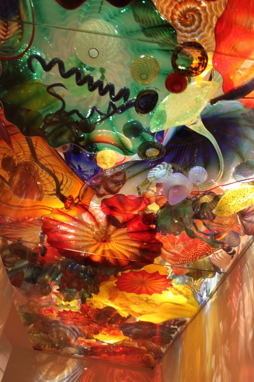 Dale Chihuly exhibit.