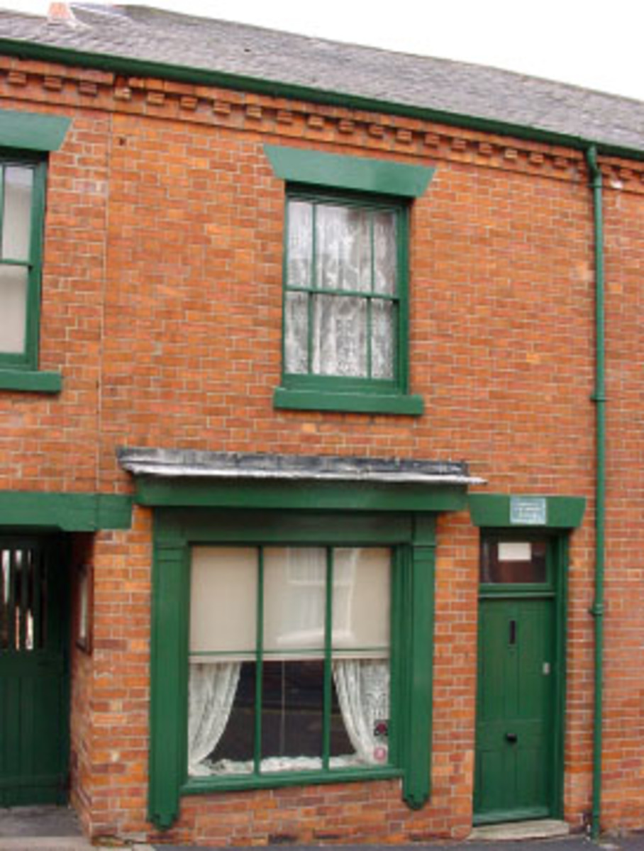 D.H. LAWRENCE'S BIRTHPLACE IN  EASTWOOD, NOTTINGHAMSHIRE