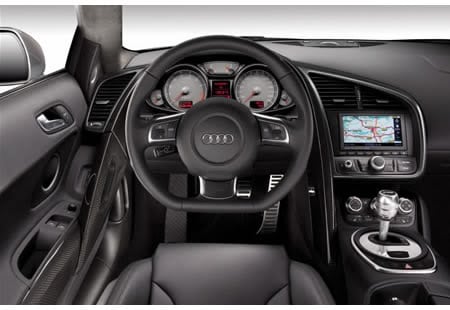 Driving position is superb in the R8.The seats are supportive yet soft, almost wrapping around you. The seating comfort is just superb, with good lumber support. The position and seat height very good. Side support is excellent allowing you to pull s
