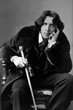 The Famous Quotes and Sayings of Irish Poet Oscar Wilde