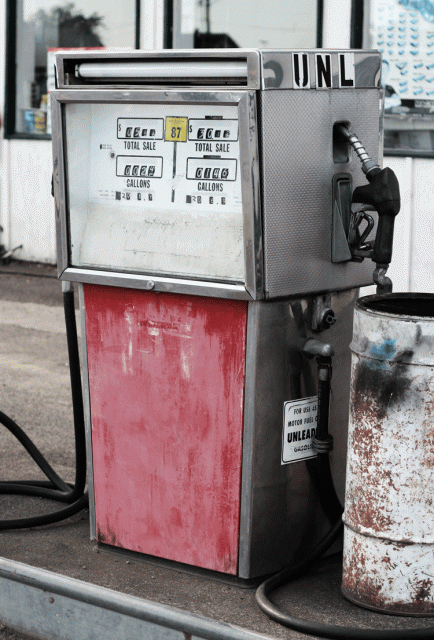 Old Style Gas Pumps Still In Use