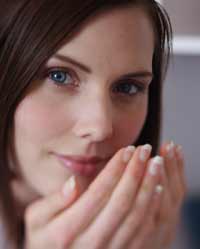 Clove Oil Inhalation Respiratory and Nervous System Benefits