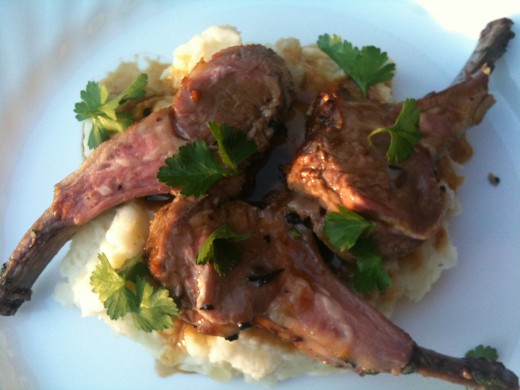 Rosemary, Mint and Garlic Crusted Rack of Lamb with Rosemary Scented Mashed Potatoes and Rosemary/Garlic Jus