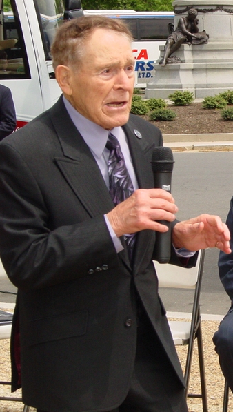 Jack LaLane in 2007 at age 93.