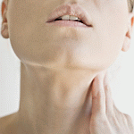 does your neck make you look older because of too many wrinkles?