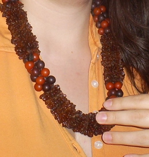 I love how this handcrafted necklace imparts the Aloha spirit.