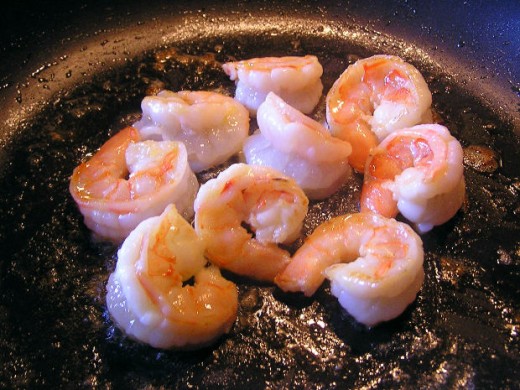 Grilled shrimp, ready to eat,beglib, morguefile.com