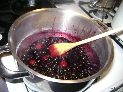 Dessert Pizza - Strawberries, Blueberries , Blackberries, Wine