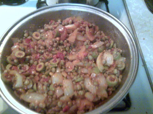  Soffritto with Gandules ready to spa with the rice and chicken!
