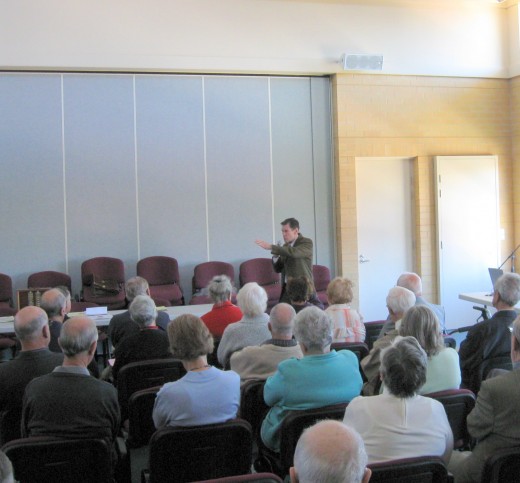 Part of the audience Tom addressed on 12th May 2010.  He's been doing this for over thirty years.
