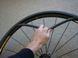 changing road bike tube
