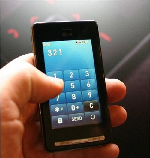 Viral marketing with mobile phones.