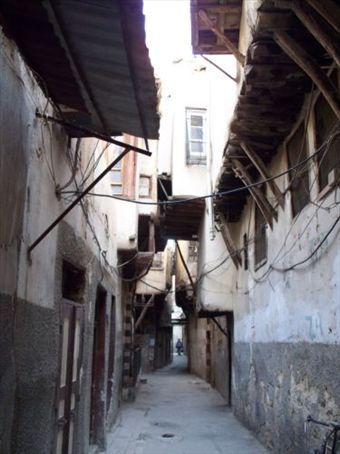 The narrow, labyrinthine streets of Old City
