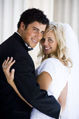 This happy bride and groom ordered their invitations perfectly!
