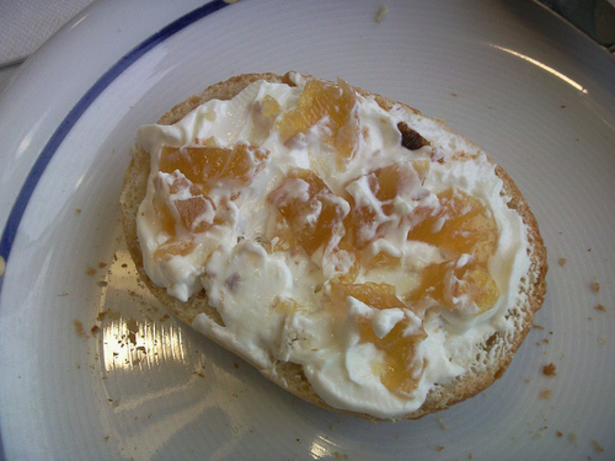 Quark Cheese on Bread (Photo courtesy by erix! from Flickr.com)