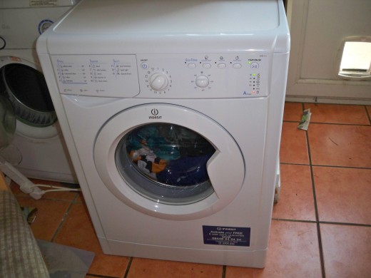 Our lovely new washing machine  Indesit IWB 5113