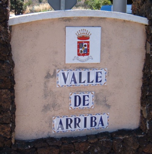 Valle de Arriba sign