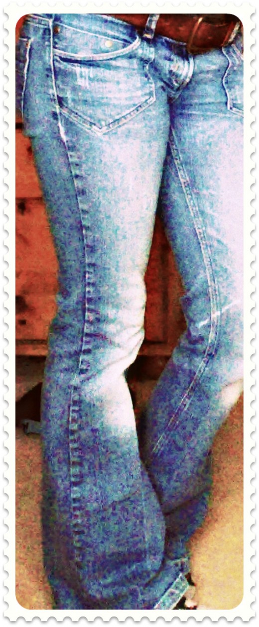 Skinny kickflare jeans - best jeans for my body shape.