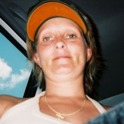 lana40 profile image