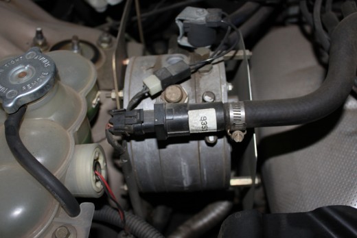 Vaporizer (converter) mounted under the bonnet