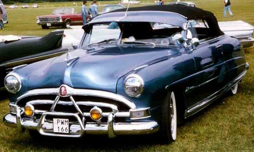 1951 Hudson Hornet Convertible - Low, Light and FAST - they dominated NASCAR. Wikimedia Photo by Lars-Gran Lindgren 