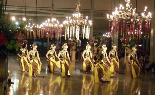 The Serimpi dancers, nine virgin ladies are dancing the special dance for special occasion in the Palace. http://www.strangerinparadise.com/