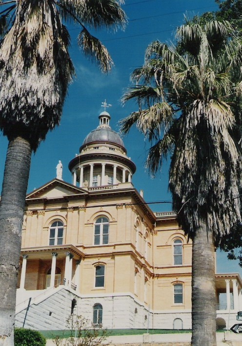 Placer County Courthouse, Auburn, California, c. 1898, neoclassical or Roman Revival.