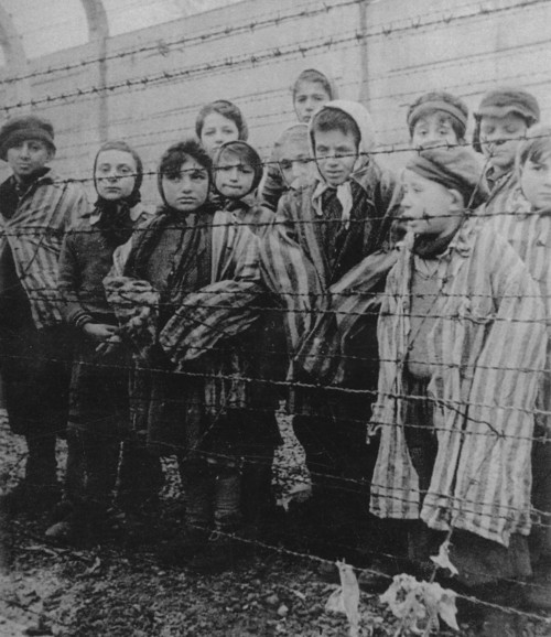 Photo by Alexander Voroncov, released into the public domain by the United States Holocaust Memorial Museum