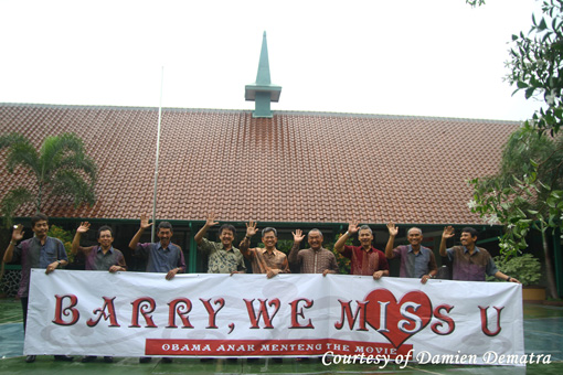 Some of Barack Obama schoolmate in Menteng - Jakarta, Indonesia. Obama has child nickname, they call him "Barry".