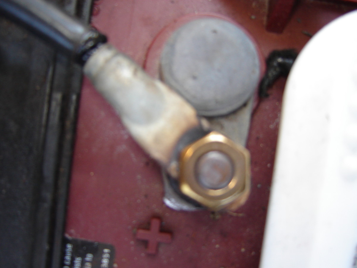 How to Repair a Broken Battery Terminal Post on an Electric Golf Cart ...